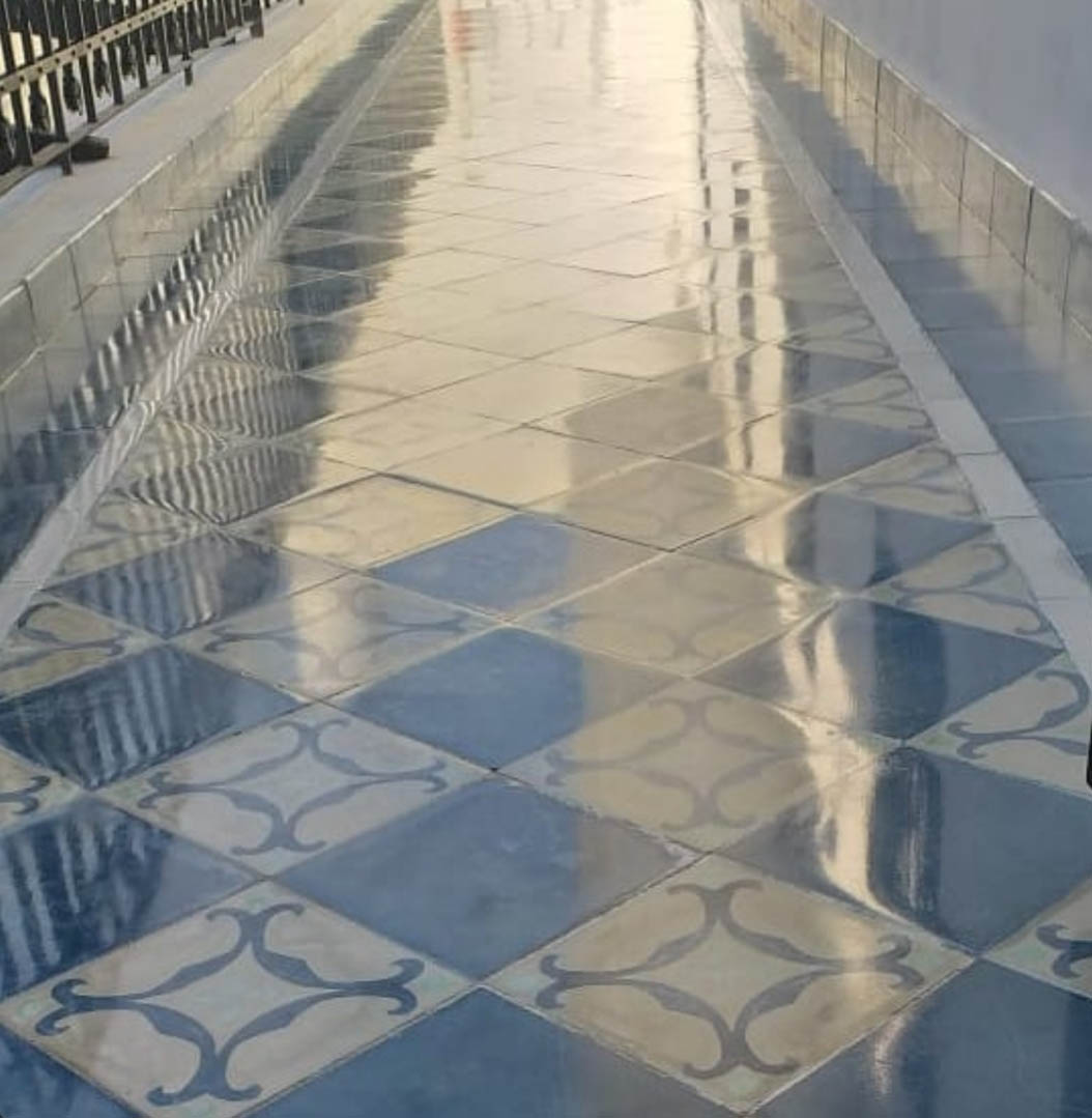 Piso calcáreo pulido — trabajo 3