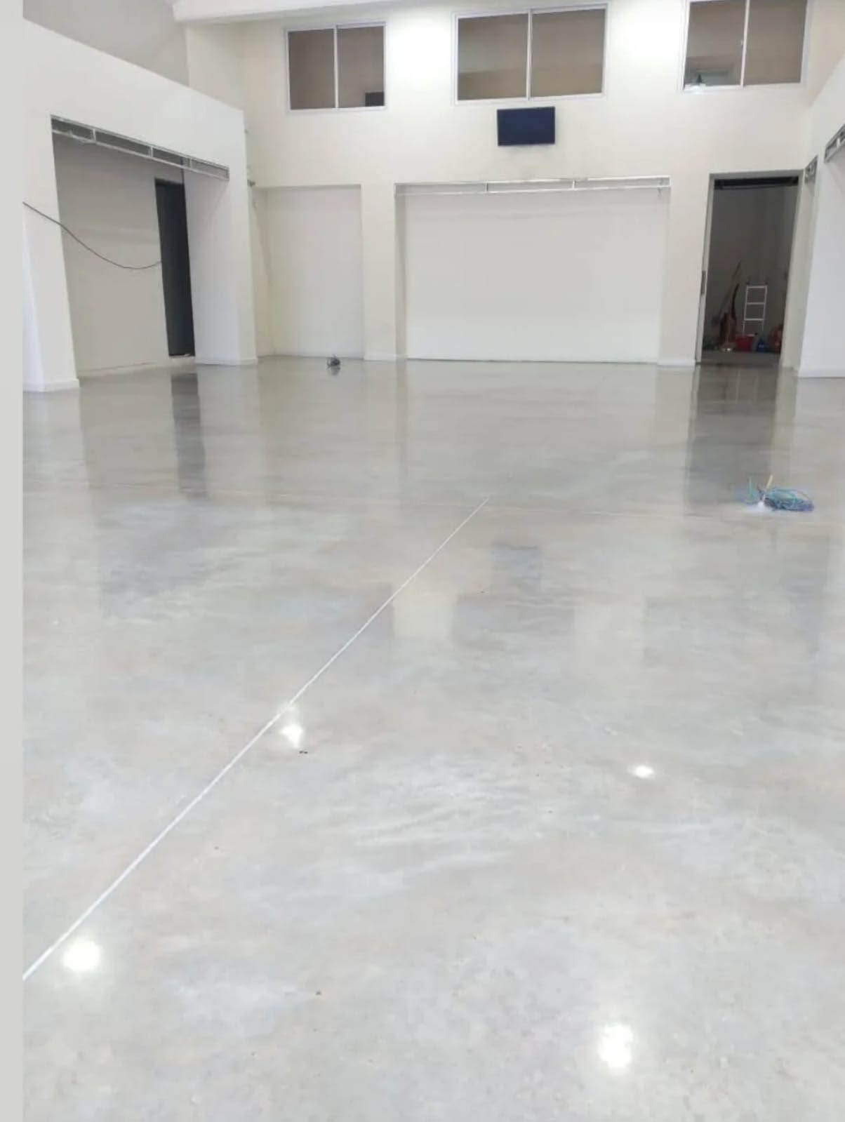 Piso de hormigón pulido — trabajo 4